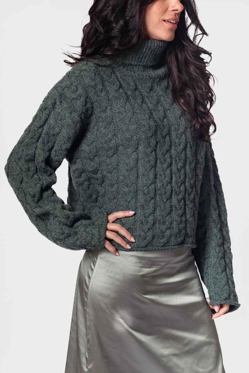 AMALFI SWEATER (GREEN) - Top - Yakira Bella