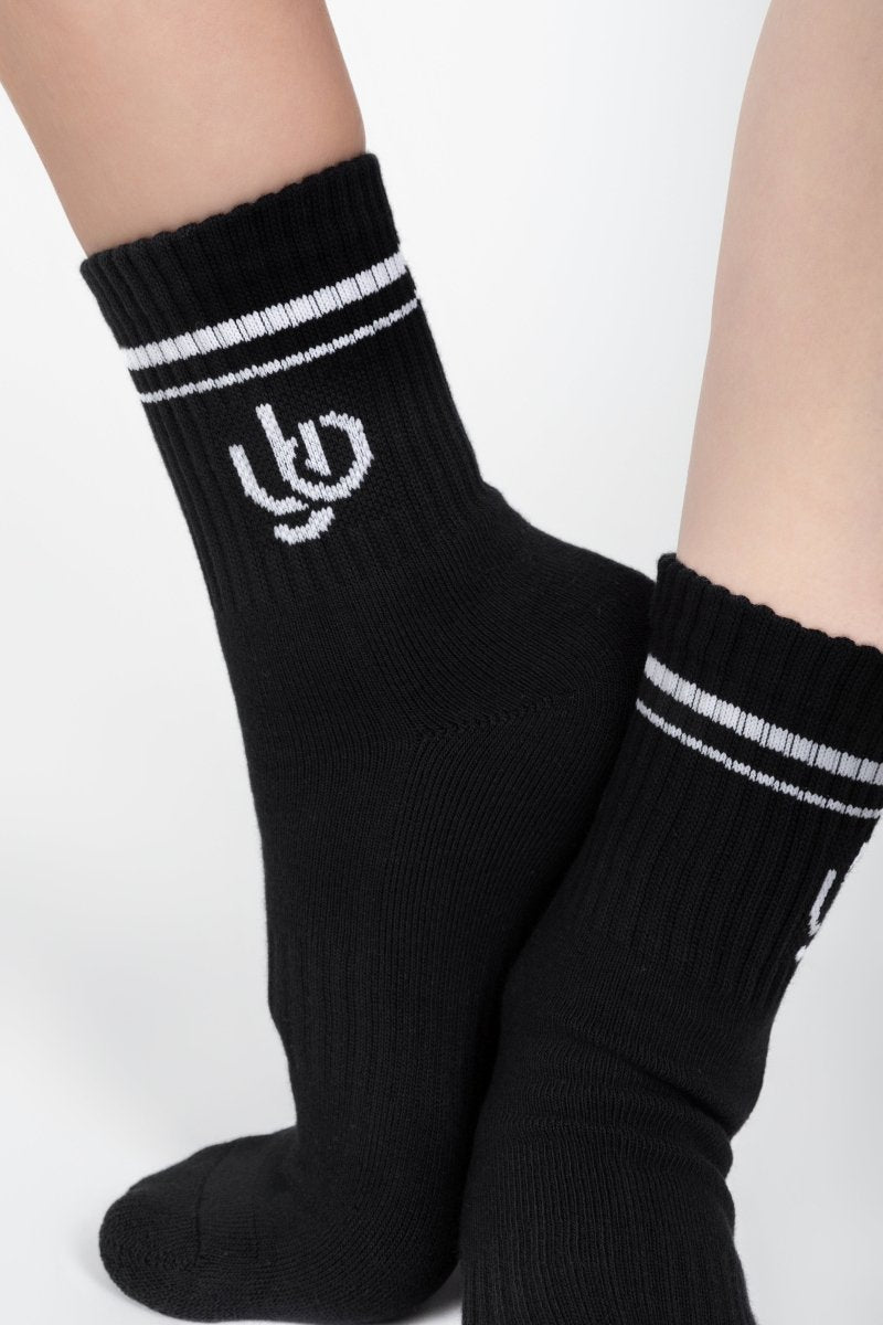 HALF - CREW SOCK (BLACK) - Socks - Yakira Bella