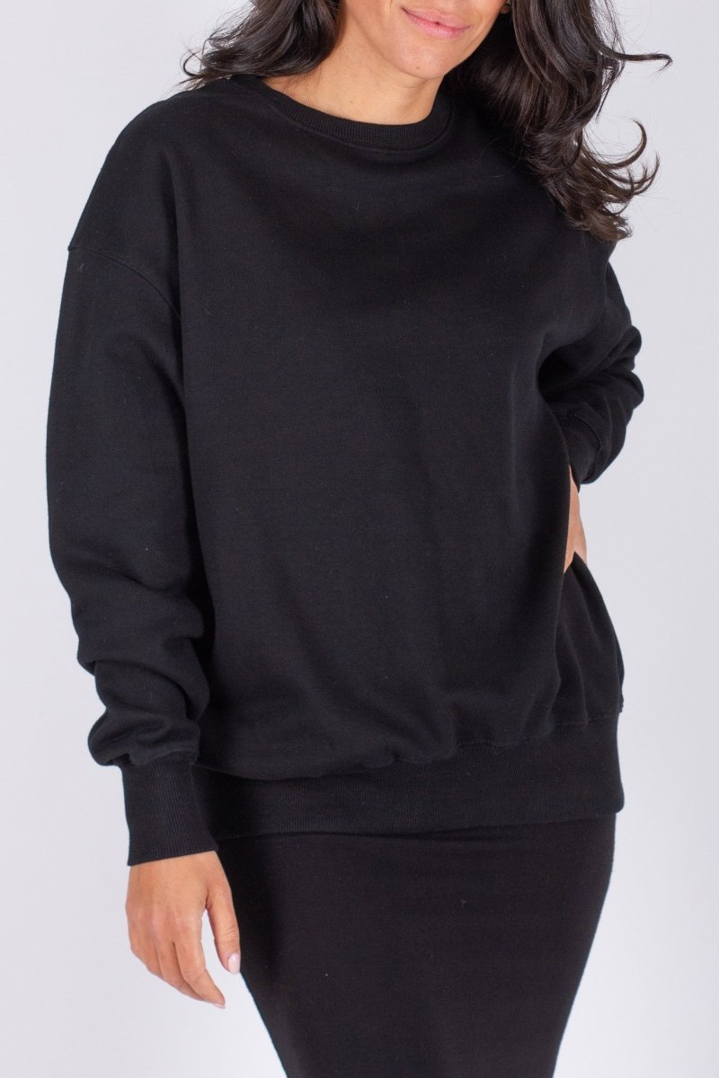 OVERSIZED CREWNECK SWEATSHIRT (BLACK) - Top - Yakira Bella