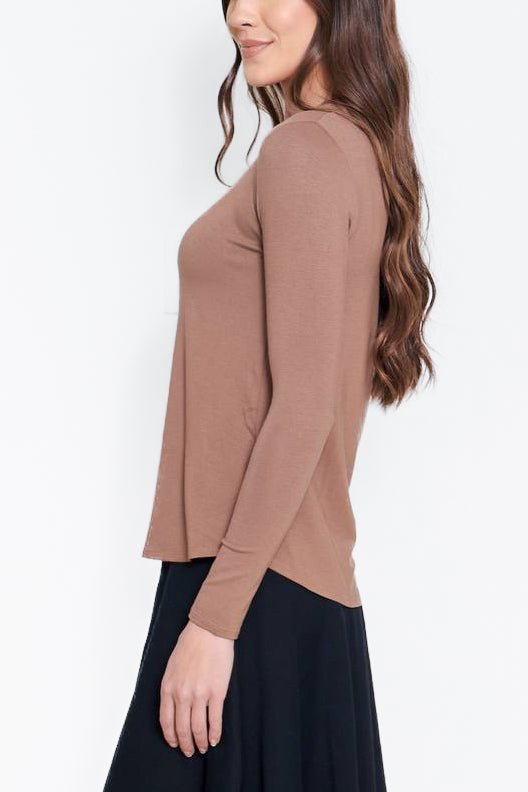 PHOEBE TEE (ESPRESSO) - Top - Yakira Bella